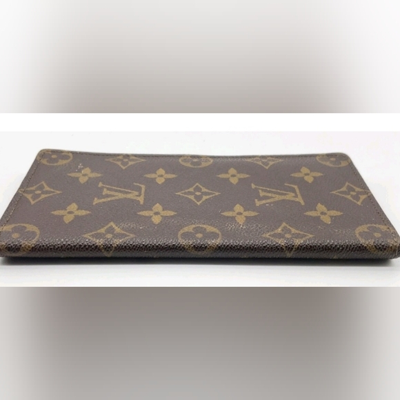 Authentic LouisVuitton Monogram Porte Cartes Credit  Wallet - Picture 9 of 13